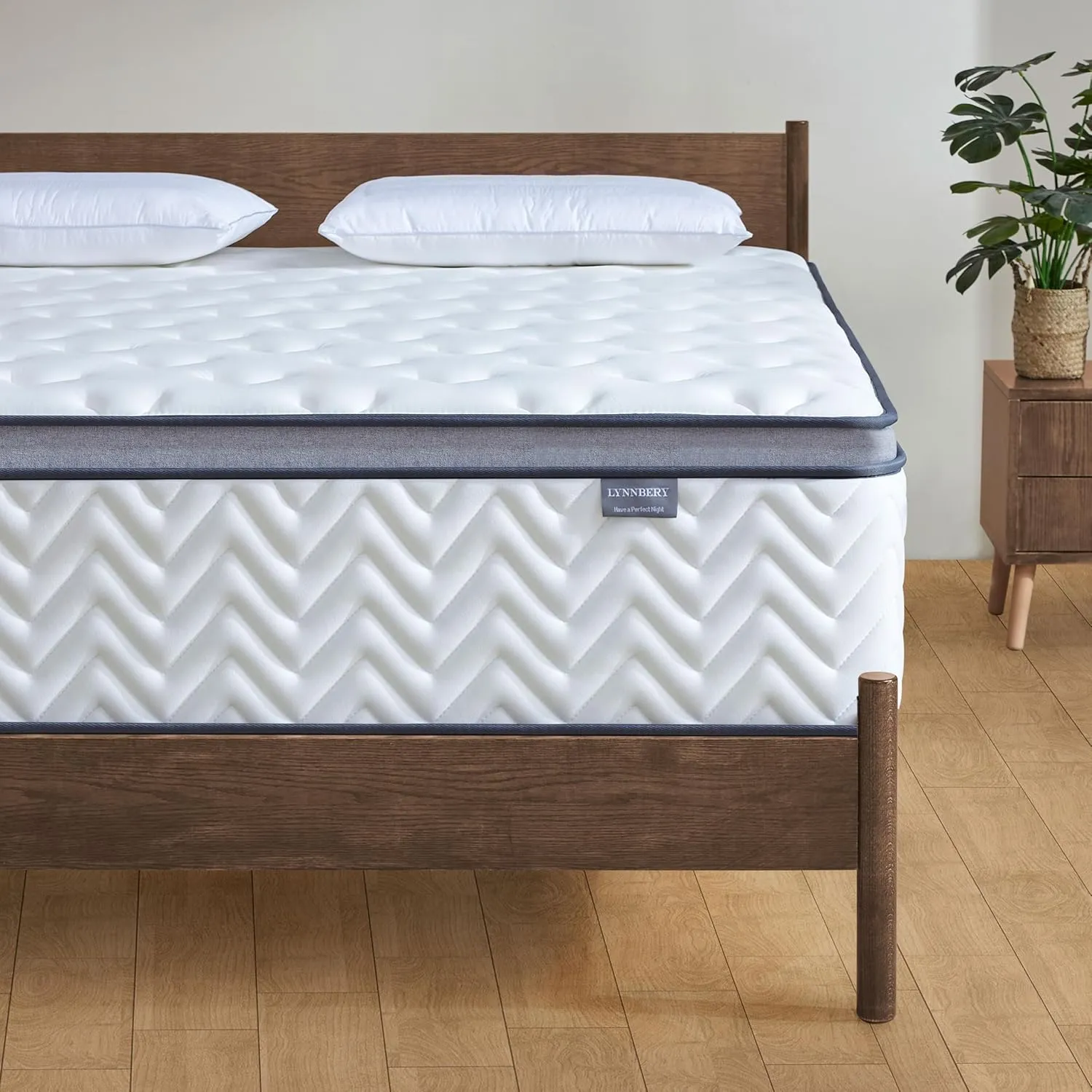 12 Inch Queen Mattress in a Box, Hybrid Cooling Gel Memory Foam & Pocketed Coils, Medium Firm, CertiPUR-US Certified, Pressure Relief, Motion Isolation