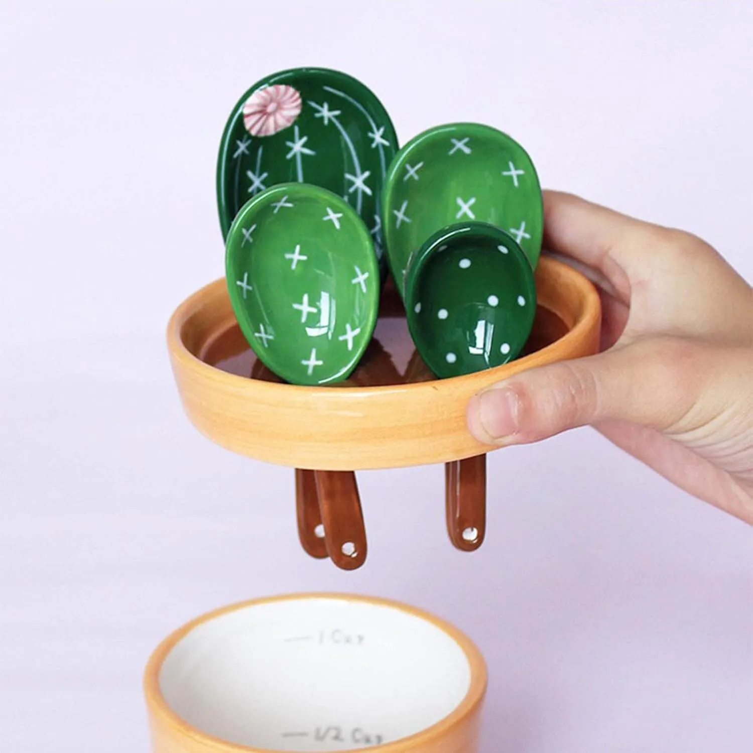 Cactus Measuring Spoons Set in Pot Ceramic Cute Small Cacti Measuring Spoons and Cups Green for Baking,Salt, Sugar Housewarming Gifts (Green）