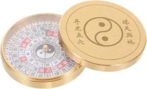 Classical Compass with Lid Vintage Round Design Portable Ancient Compass for Travel and Outdoor Navigation Durable and Easy to Use