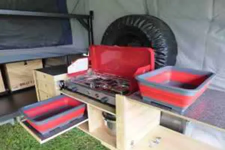 COLLAPSIBLE TUB