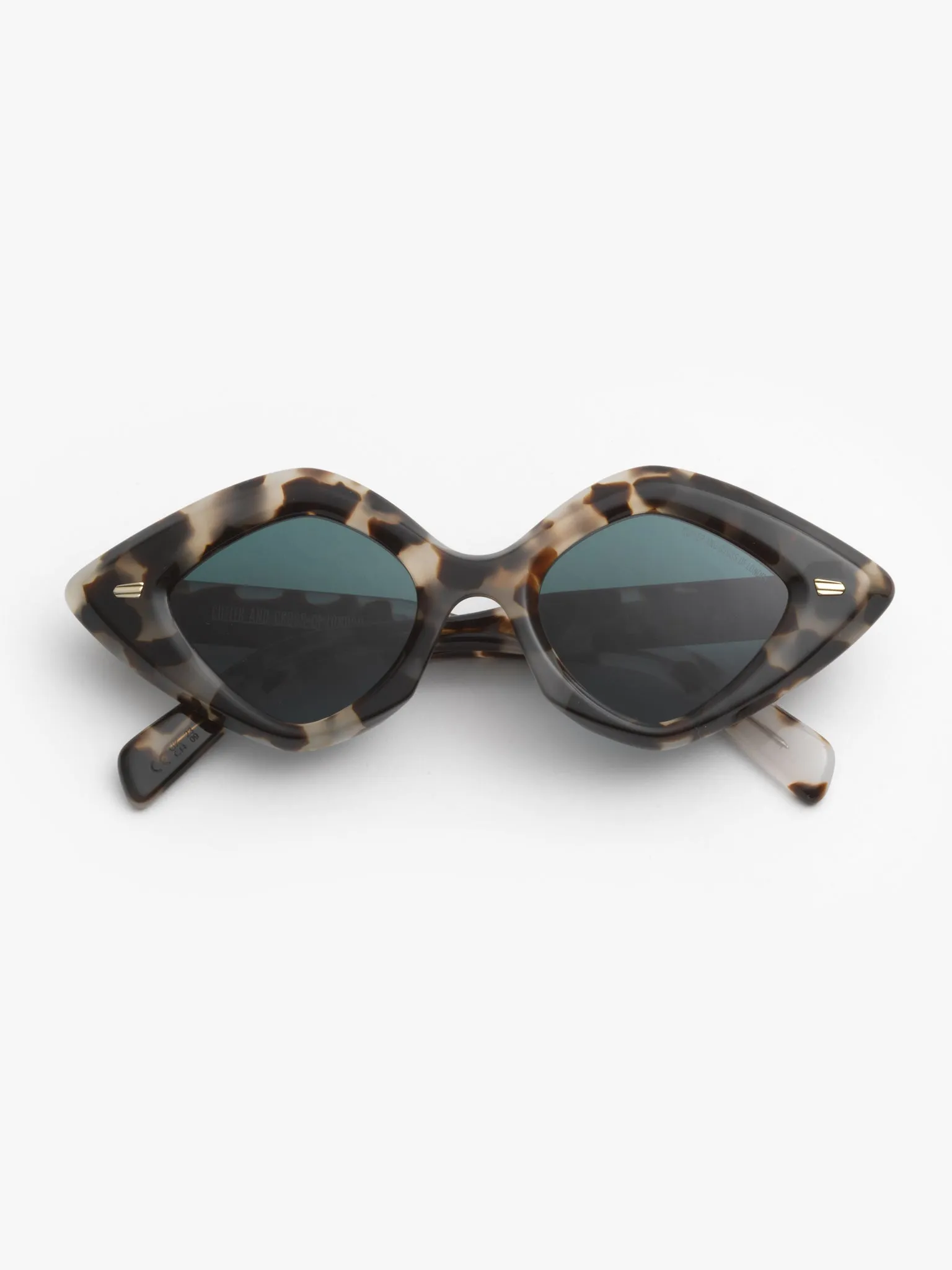 Cutler and Gross / 9126 / Jet Engine Grey