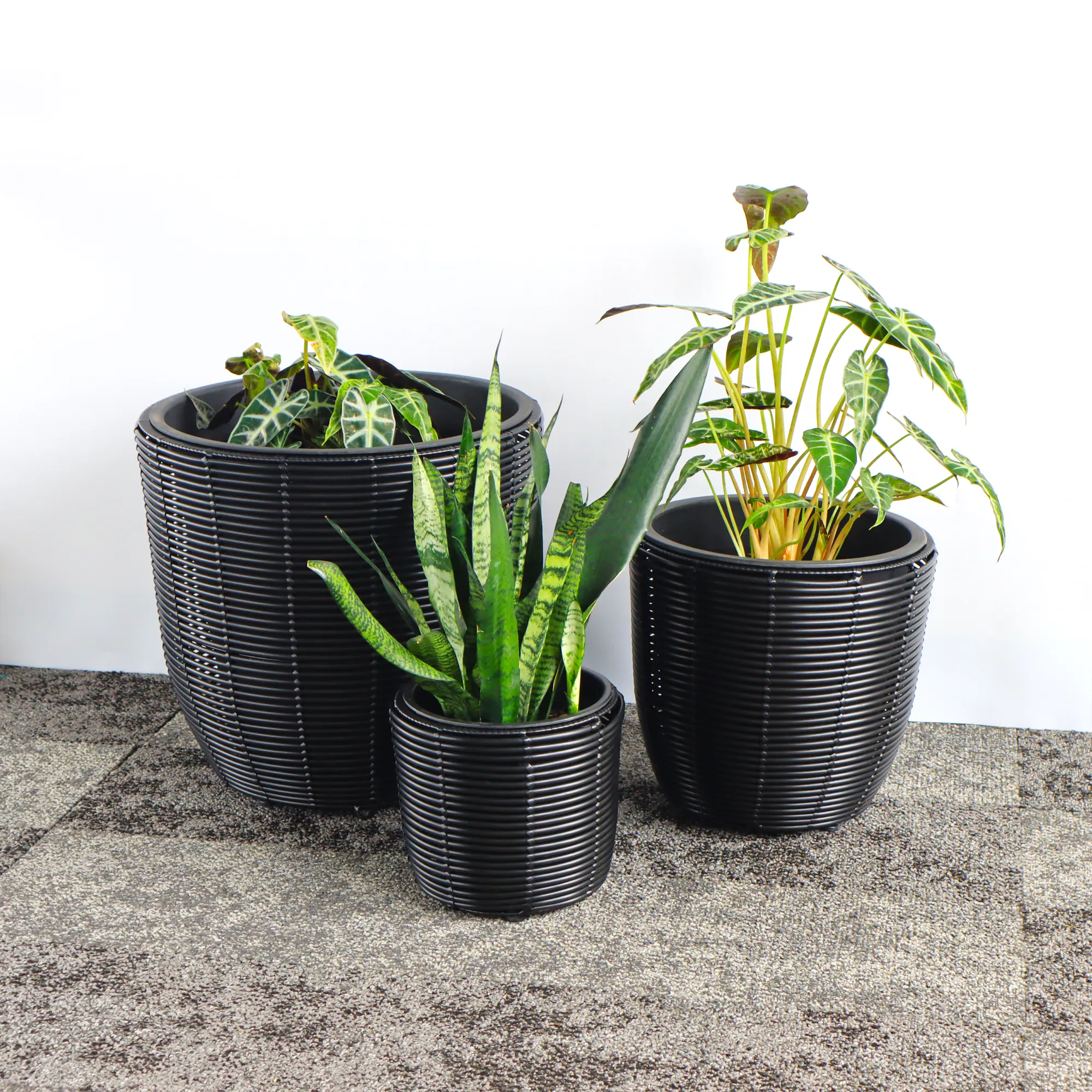 Eden Grace Set of 3 Hand Woven Round Wicker Planters - Made with Eco-Friendly Resin - Comes with Polyethylene Pot inside