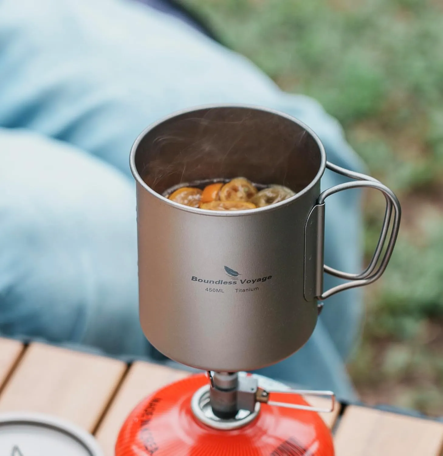 iBasingo 300ml Titanium Mug with Lid Tea Coffee Water Cup Outdoor Camping Pot Ultra-light Portable Hiking Backpacking Cooking Kit Picnic Tableware Drinkware with Foldable Handle Ti3034D