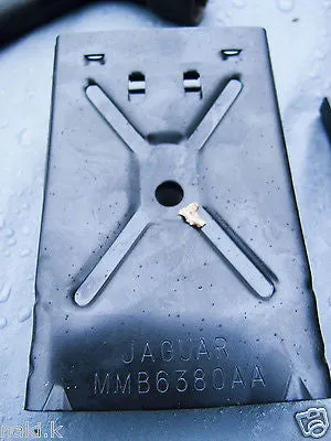 Jaguar X300 X308 Emergency Wheel Change Tool kit and Tool Chocks