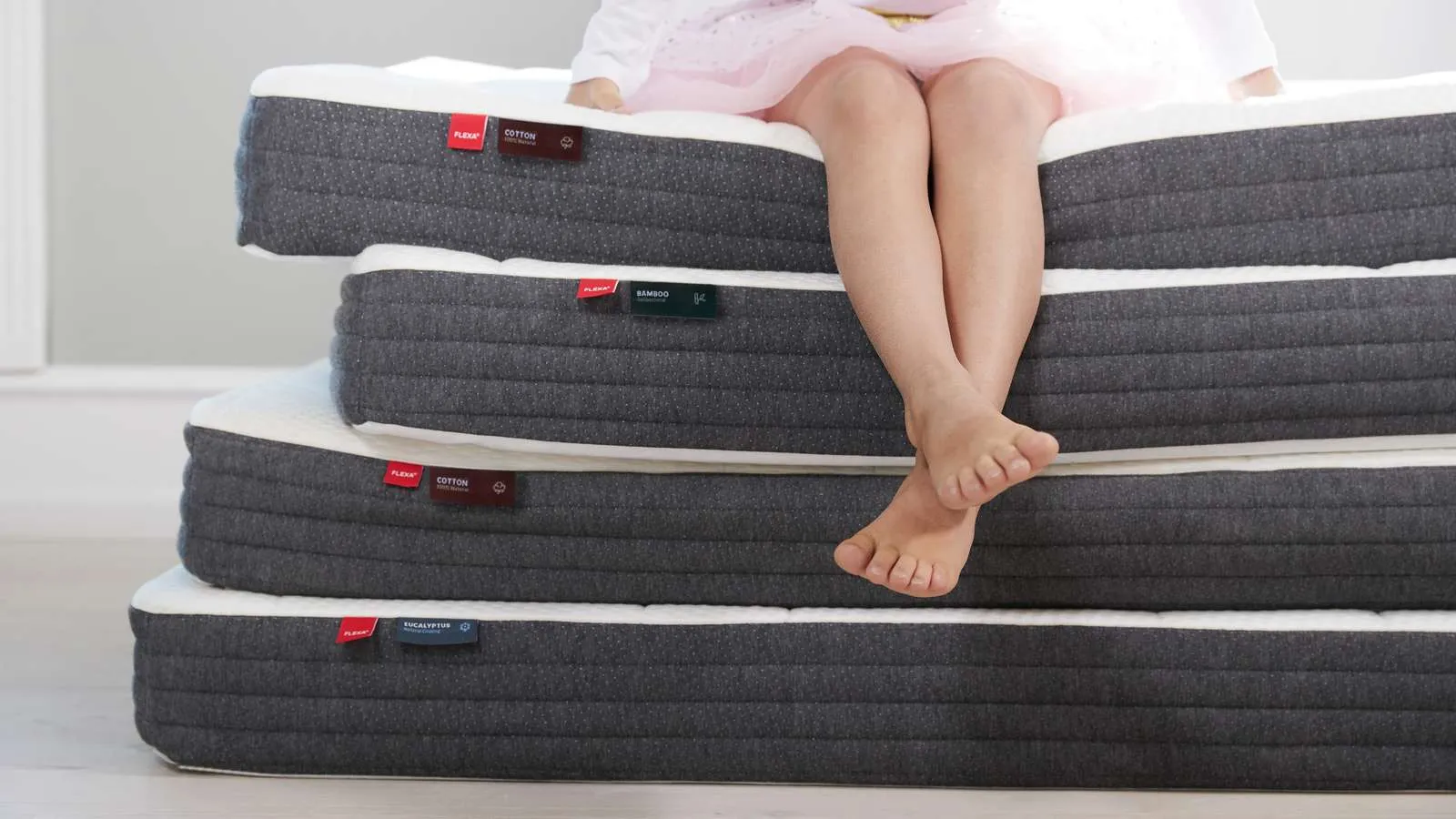 Latex/Foam Mattress, 190X140 Bamboo Cover