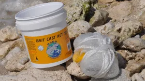 Mako Series Bait Cast Net CBT-S8, 8 ft. Radius, 3/8" sq. Mesh