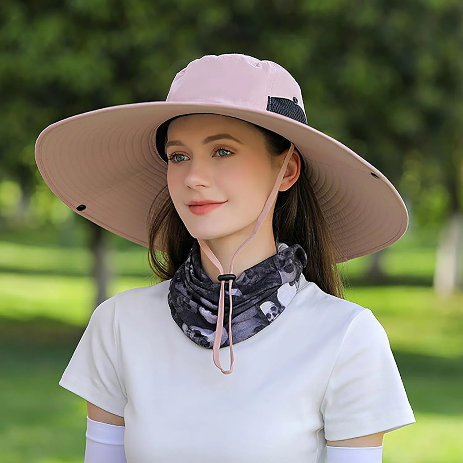 Peicees Women Wide Brim Sun Hat UPF50  Waterproof Sun Hats for Fishing Hiking Camping Gardening