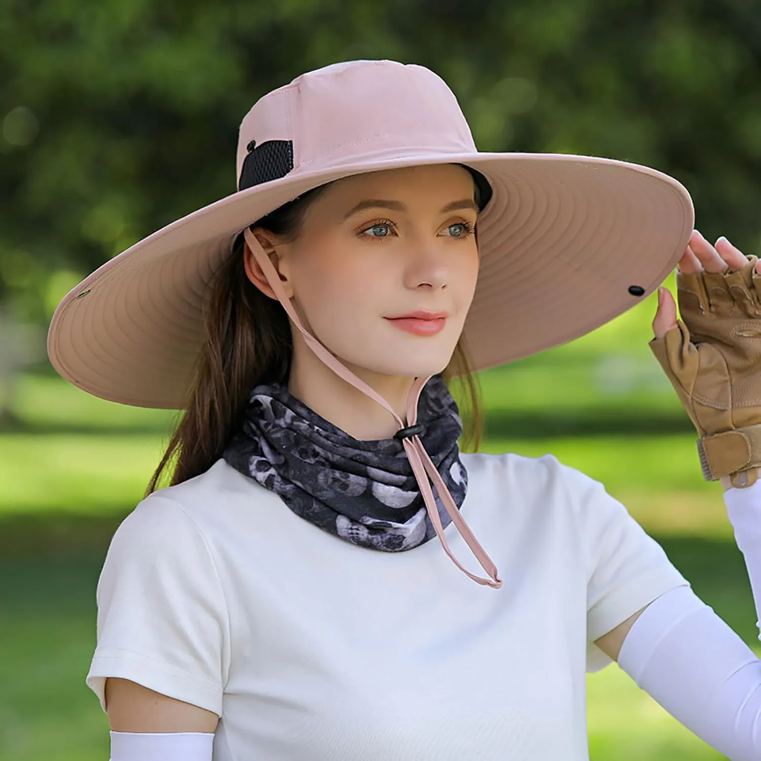 Peicees Women Wide Brim Sun Hat UPF50  Waterproof Sun Hats for Fishing Hiking Camping Gardening