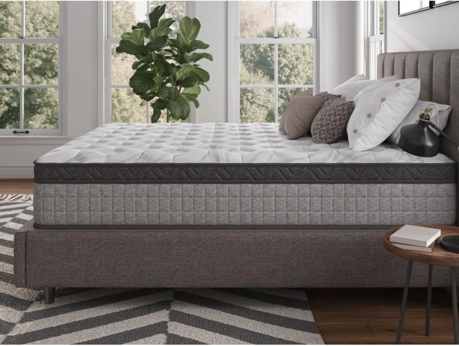 Queen Bed Mattress, Diamond Innerspring Hybrid and Cooling Gel Memory Foam Mattress, Pressure Relief, and Motion Isolation, CertiPUR-US and Oeko TEX Certified(Queen,10 Inch)