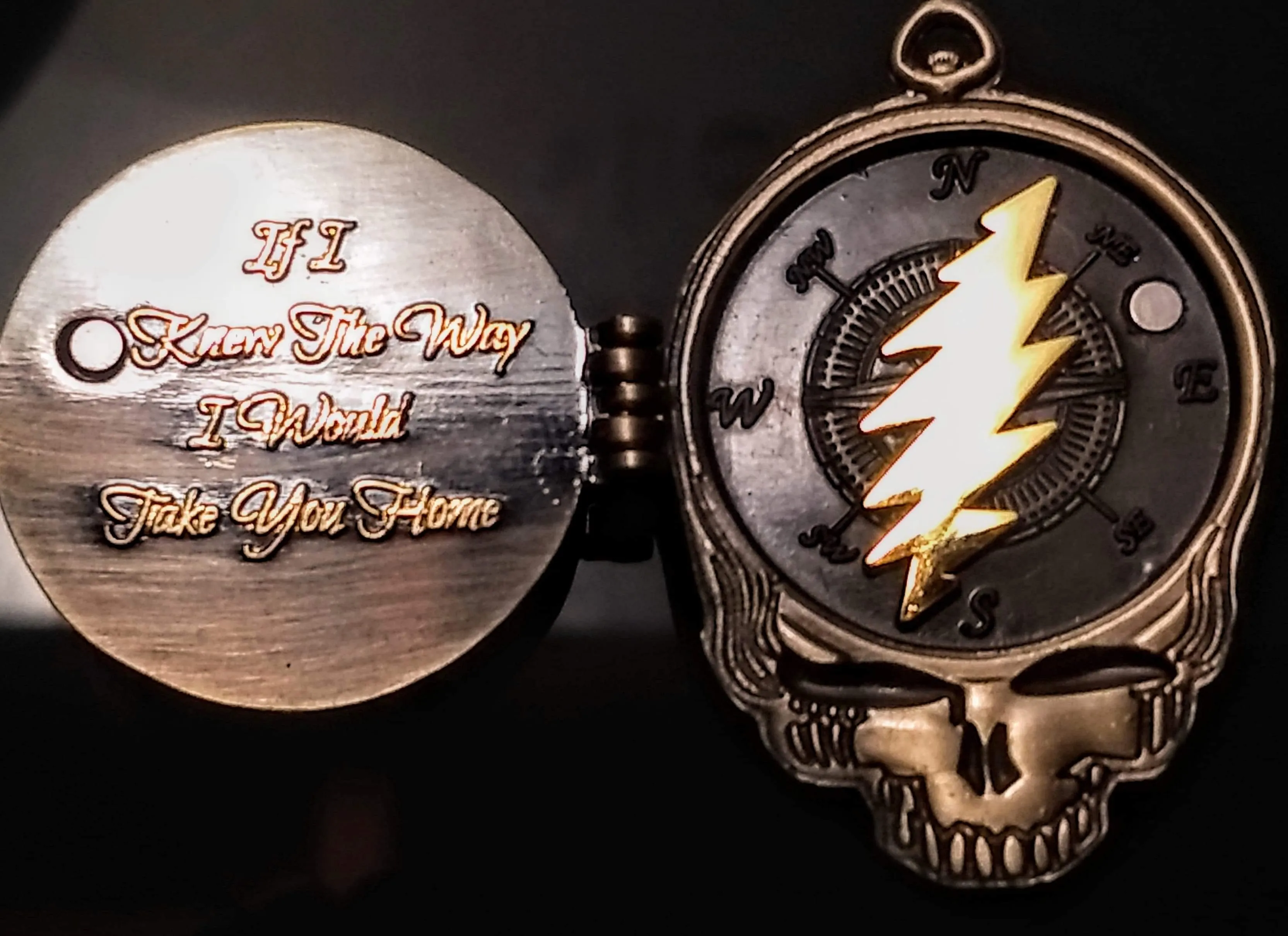 Ripple Pendant w Chain