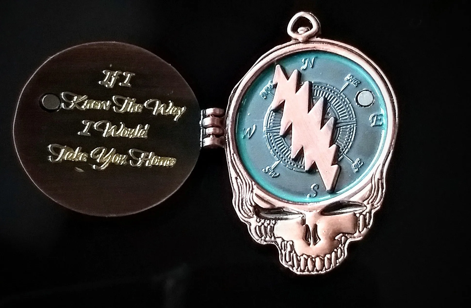 Ripple Pendant w Chain
