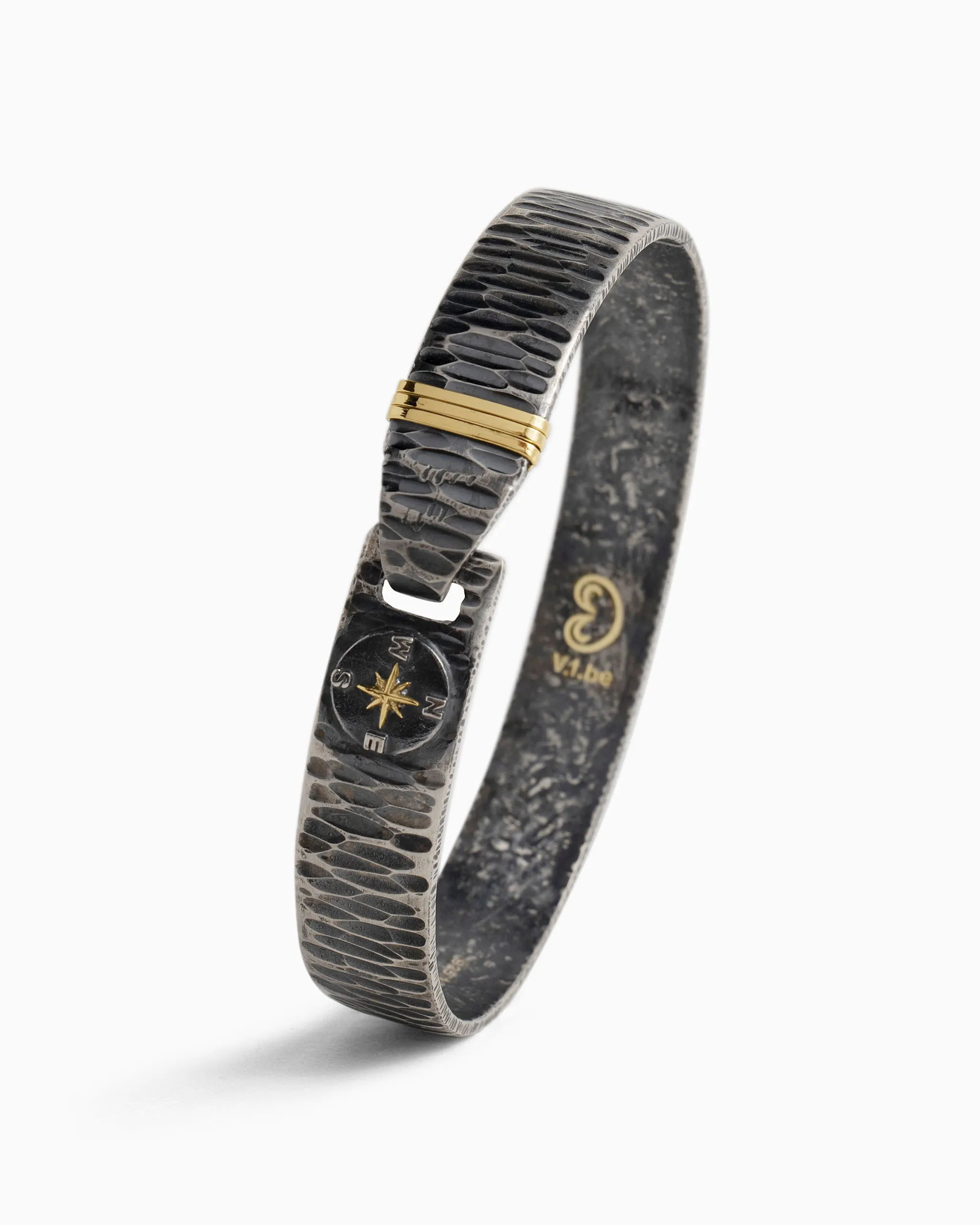 Salty Water Texture Compass Hook Bracelet