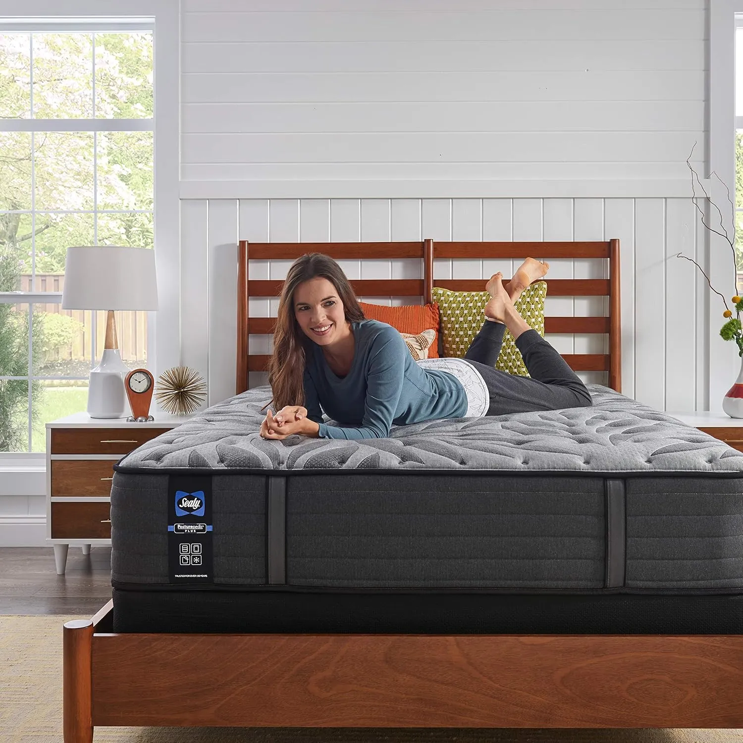 Sealy Posturepedic Plus Mattress with Surface-Guard and 9 Foundation, Tight Top 12-Inch Ultra Firm, Split Queen, Grey