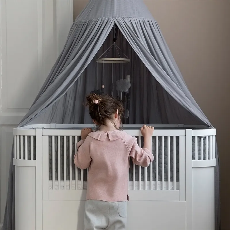 Sebra  Classic White baby and junior bed