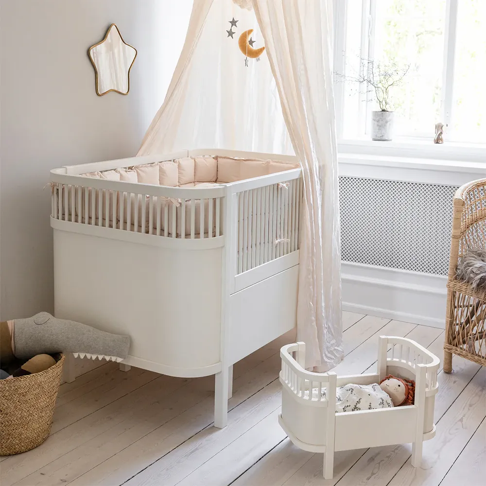 Sebra  Classic White baby and junior bed