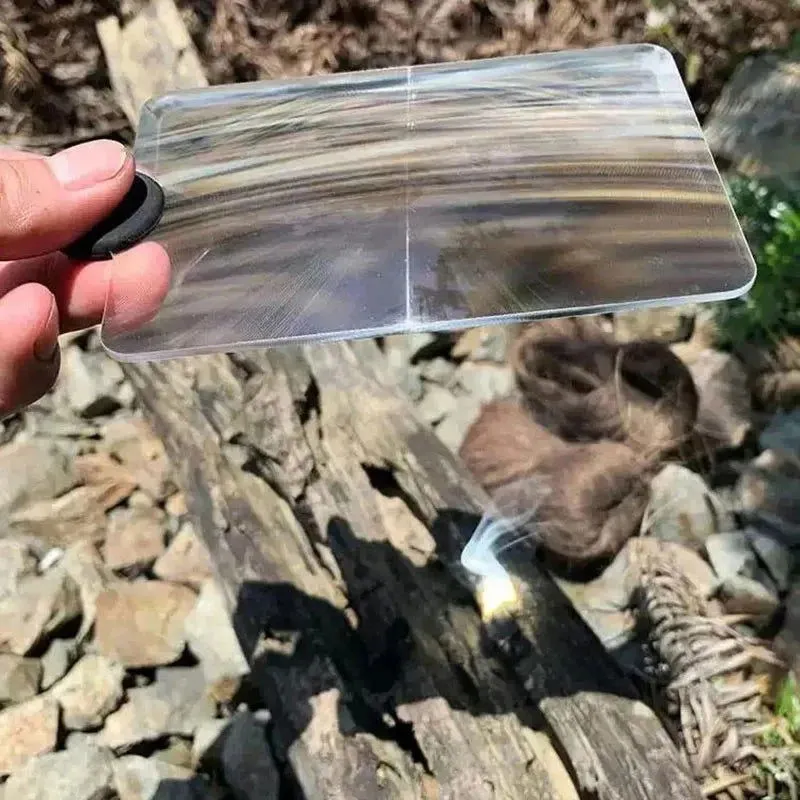 Solar Fire Starter Magnifying Glass Card – Outdoor Fresnel Lens for Campfires and Survival