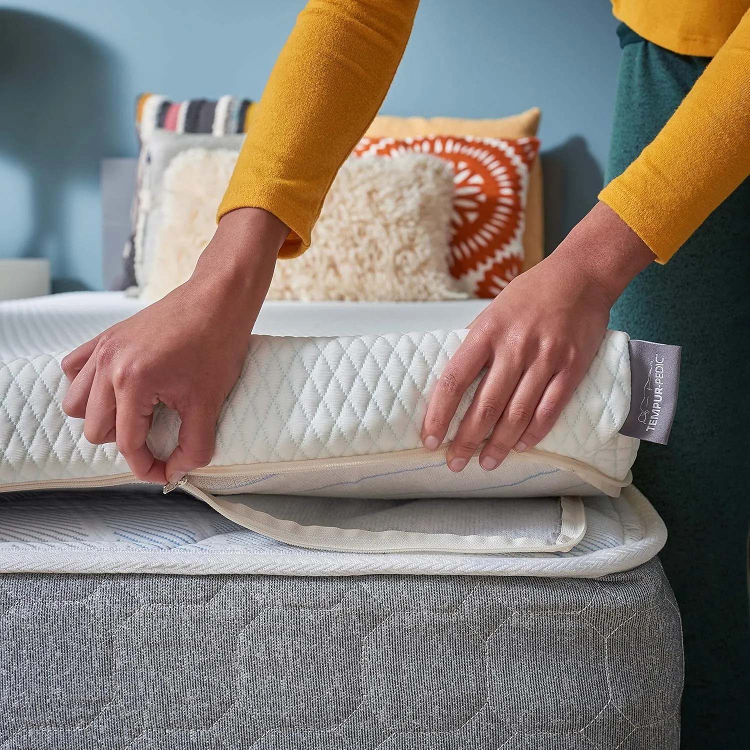 TEMPUR-Adapt   Cooling 3-Inch Twin Mattress Topper   Cloud Pillow Set
