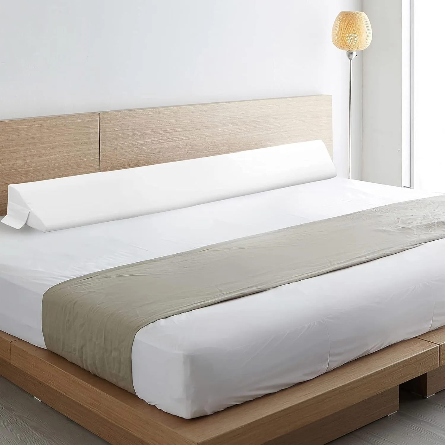 Vekkia King Bed Wedge Pillow for Headboard Gap/Bed Gap Filler/Mattress Wedge to Fill 0-6" Gap Between Headboard and Mattress (White 76"x10"x6")