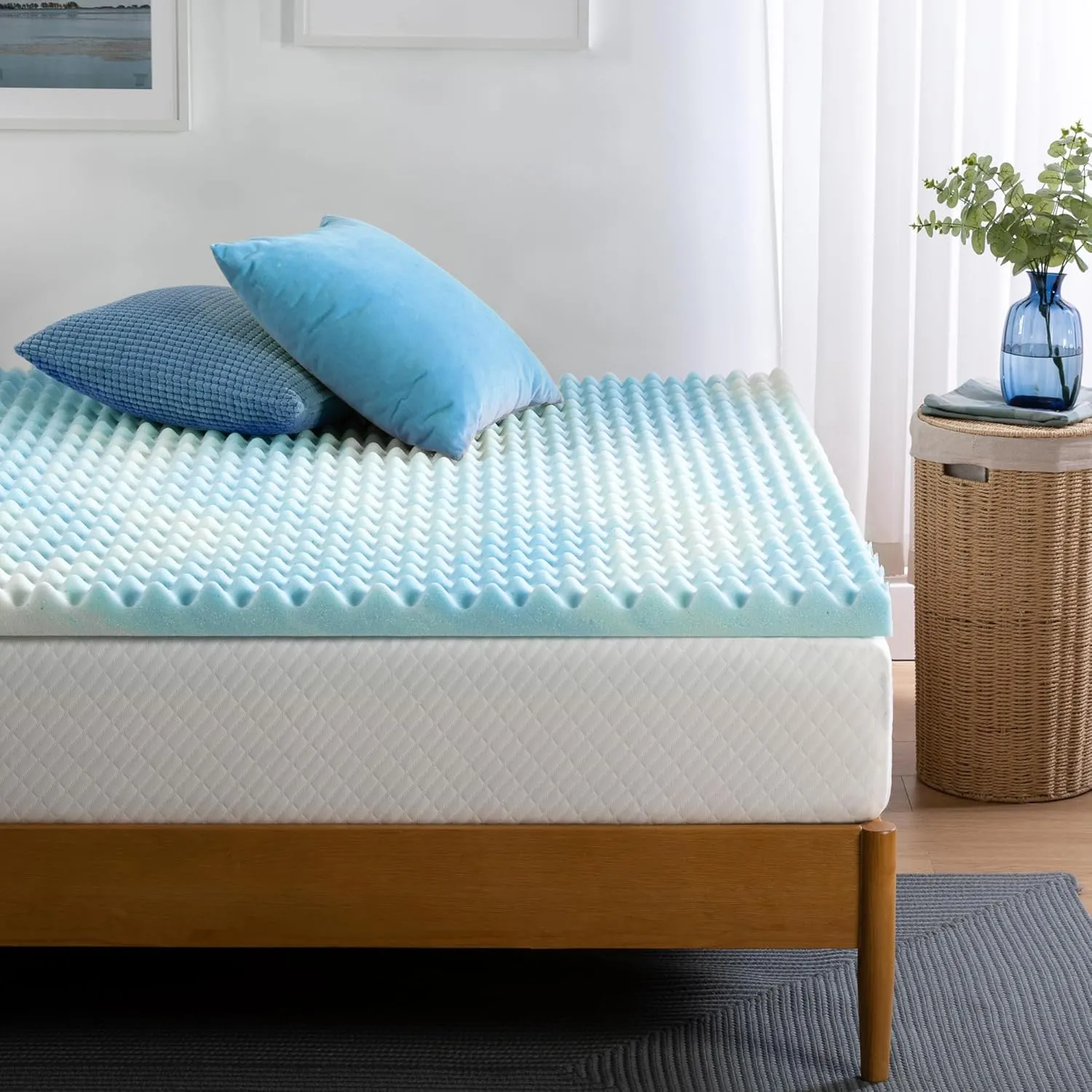 ZINUS 2 Inch Swirl Gel Cooling Memory Foam Mattress Topper, Smaller, More Convenient WonderBox Packaging, Cooling, Airflow Design, CertiPUR-US Certified, Queen