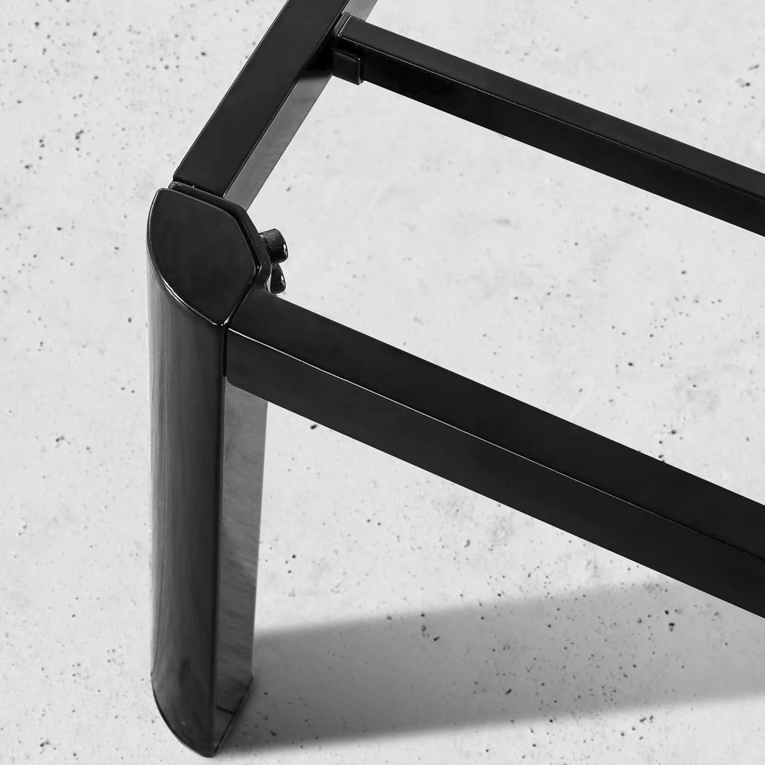 ZINUS Van 16 Inch Metal Platform Bed Frame, Steel Slat Support, No Box Spring Needed, Easy Assembly, Black, Queen